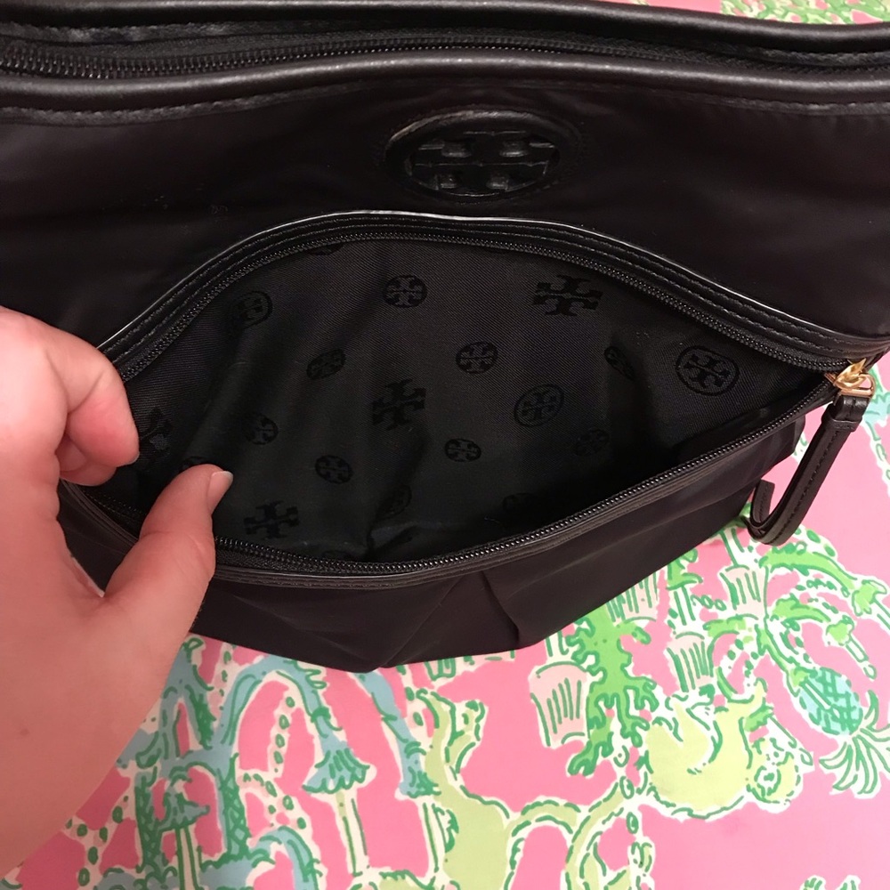 Tory Burch Ella Nylon Black crossbody bag - Picture 5 of 12